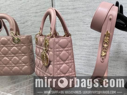 Dior Replica Bags Dior Lady M0538复古粉羊金 20cm wz2色