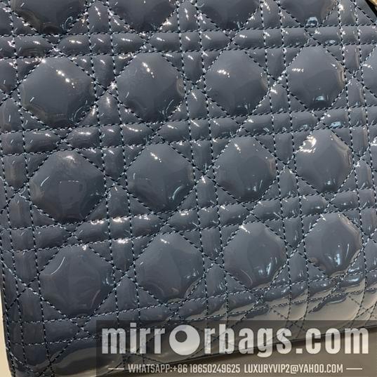 Dior Replica Bags Dior M44560木槿粉 深丹宁蓝漆金32x12x24cm wz