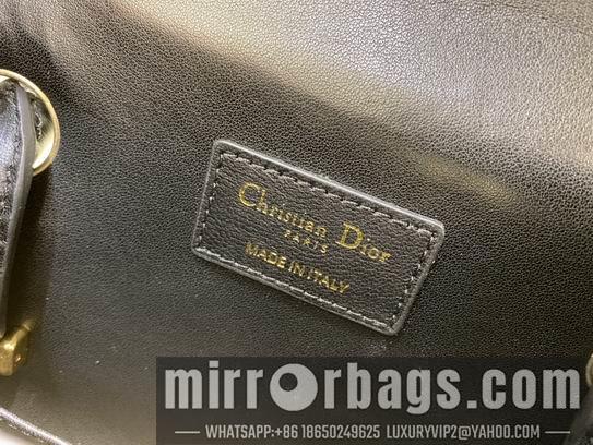 Dior Replica Bags Dior Montaigne 30cm wz