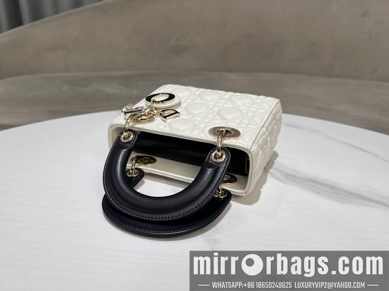 Dior Replica Bags M0505 17X15X7cm YG 3colour