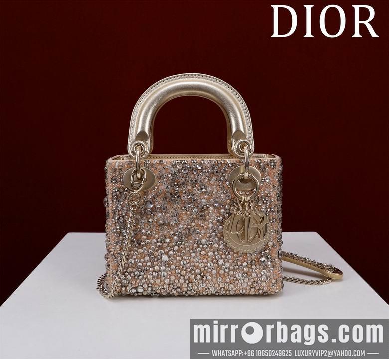 Dior Replica Bags M0505841 17X15X7cm BG