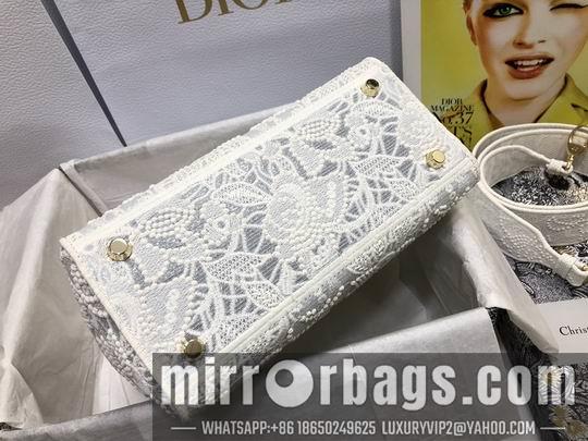 Dior Replica Bags Dior Lady M0565白色蚕蕾丝24x20x11cm wz