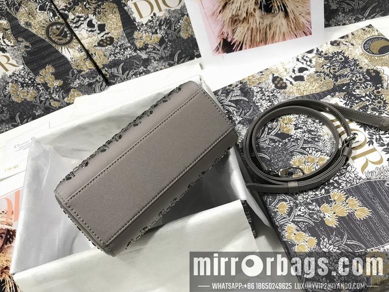 Dior Replica Bags BNM0505 17×15×7