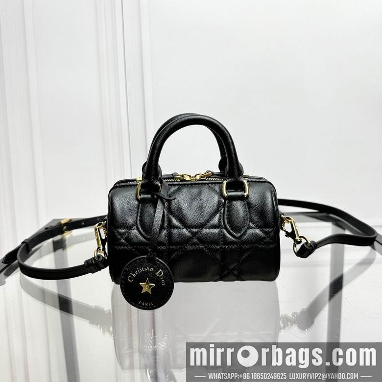 Dior Replica Bags Groove 1363 16.5X10X8cm