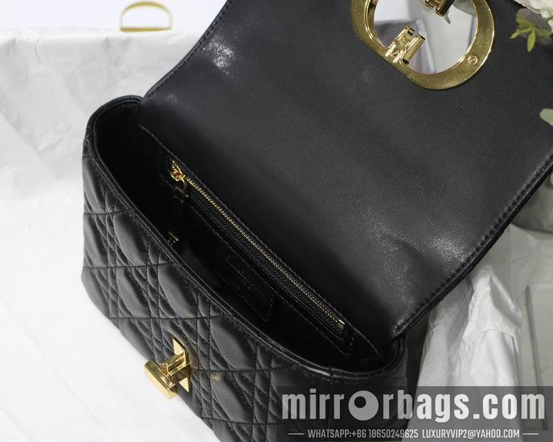 Dior Replica Bags DIOR M8016 20x12x7cm yz