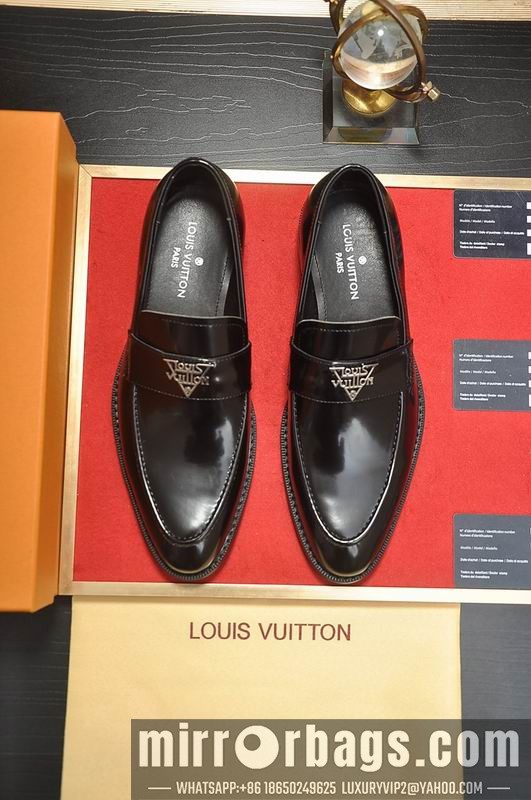 LV Replica Shoes LV sz38-45 hnh0311