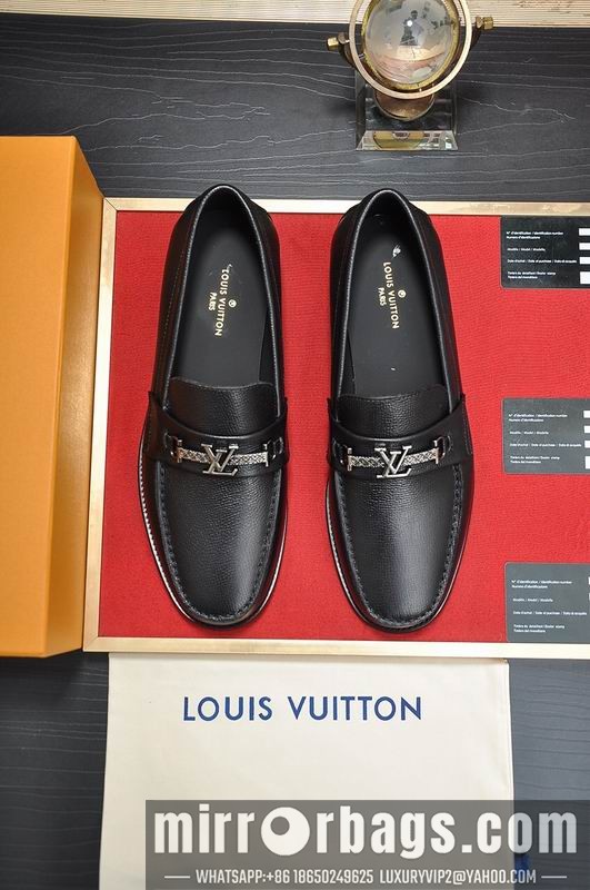 LV Replica Shoes LV sz38-45 hnh0335