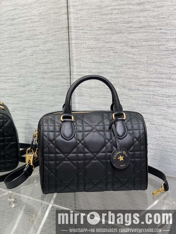 Dior Replica Bags Dior Groove 25x19x16cm wo1