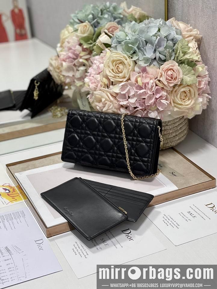 Dior Replica Bags Dior 77035金 绿 黑色 21.5x11.5x3cm wz