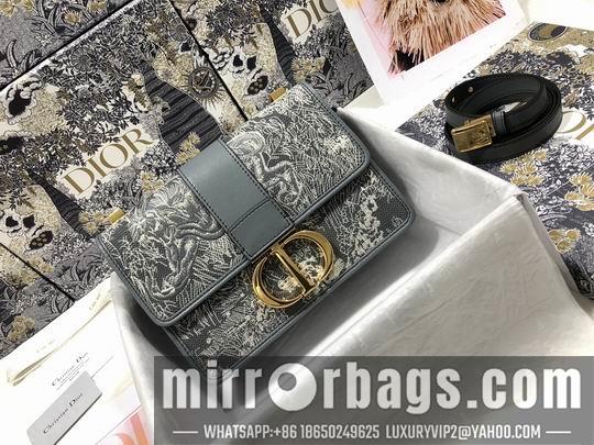 Dior Replica Bags Dior Montaigne M9203 24x17x8cm wz