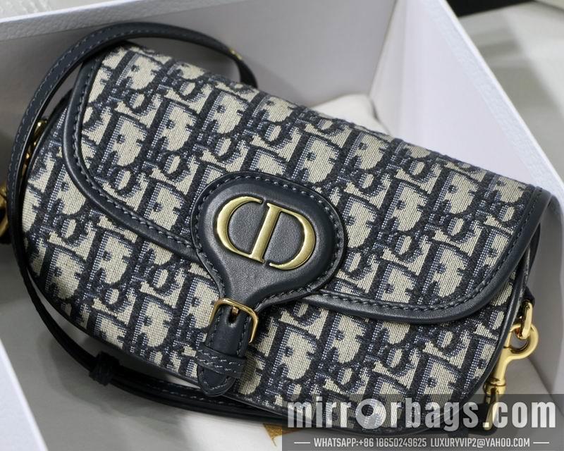 Dior Replica Bags DIOR M8013 22x13x5cm yz