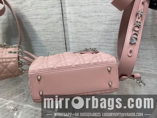 Dior Replica Bags Dior Lady M0538复古粉羊金 20cm wz2色