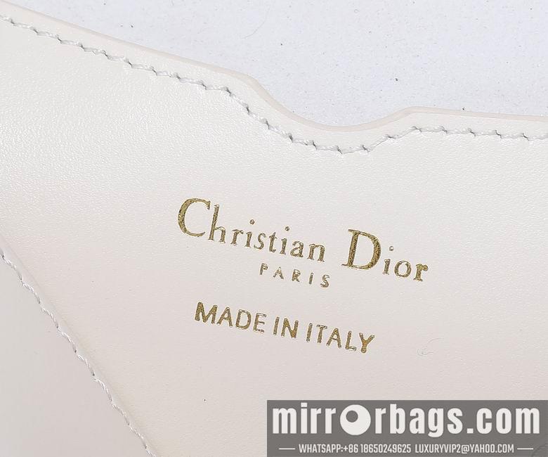 Dior Replica Bags BNM9327 22X15X5