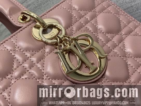 Dior Replica Bags Dior Lady M0567复古粉羊金32cm wz