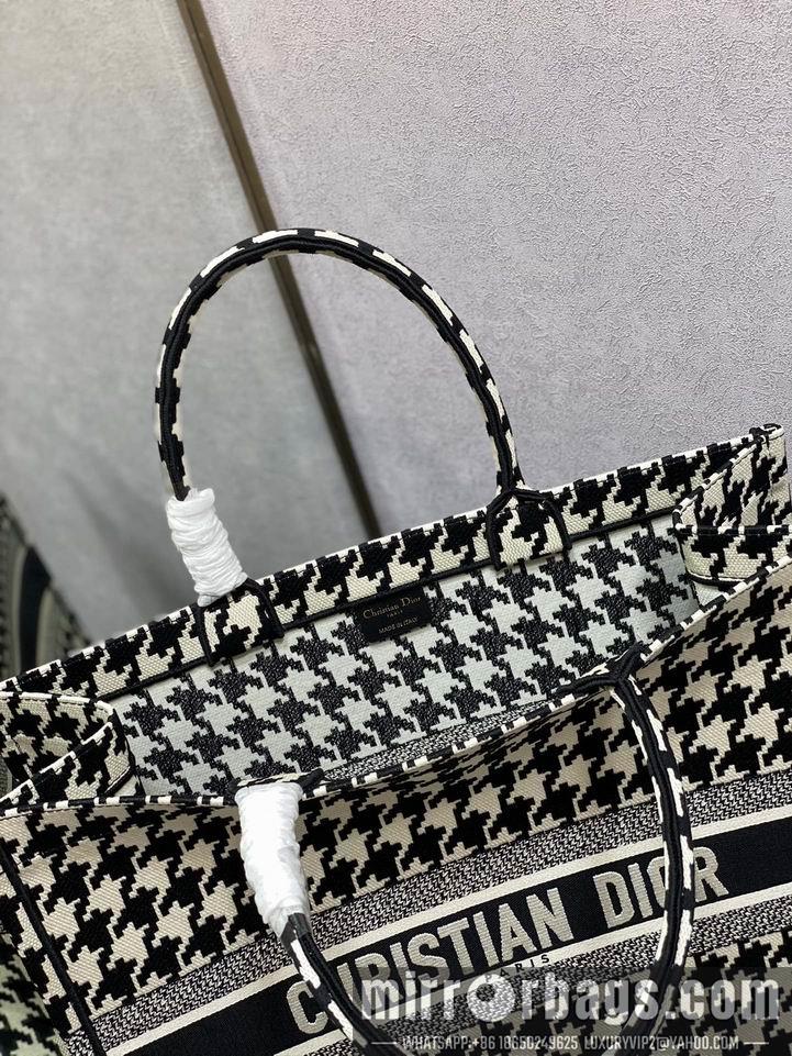 Dior Replica Bags Dior Tote 42x35x18cm yz