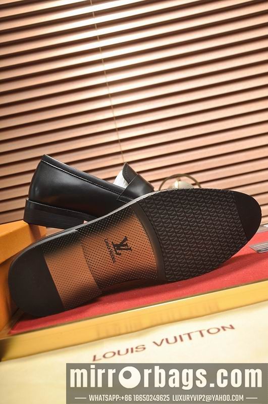 LV Replica Shoes LV sz38-45 mnf0360