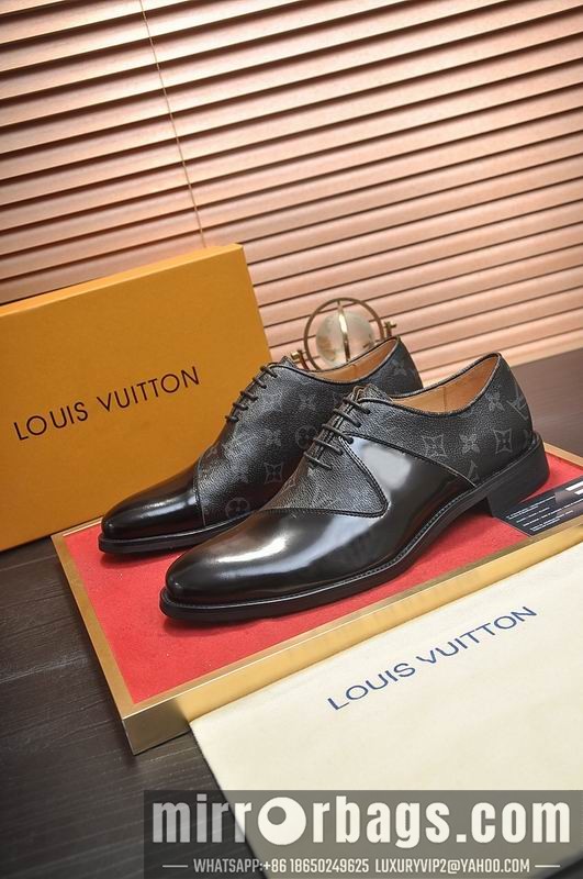 LV Replica Shoes LV sz38-45 mnf0361