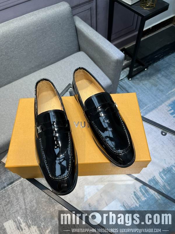 LV Replica Shoes LV sz38-45 mnf0517