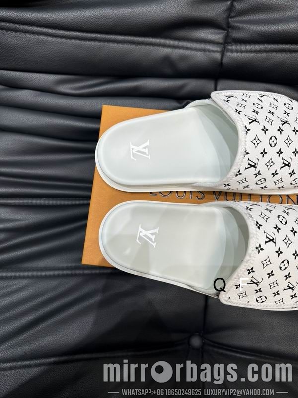 LV Replica Shoes LV sz38-45 TF0904