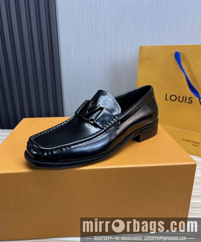 LV Replica Shoes LV sz38-45 mnf0348