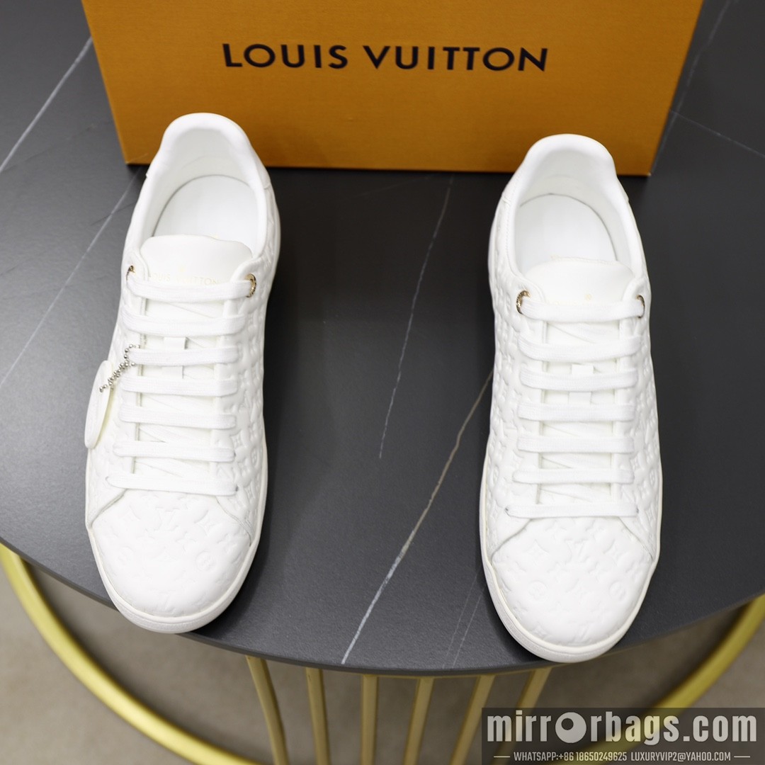 LV Replica Shoes LV sz38-44 hnh0229