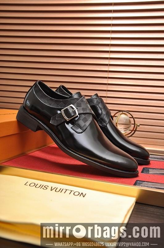 LV Replica Shoes LV sz38-45 mnf0455