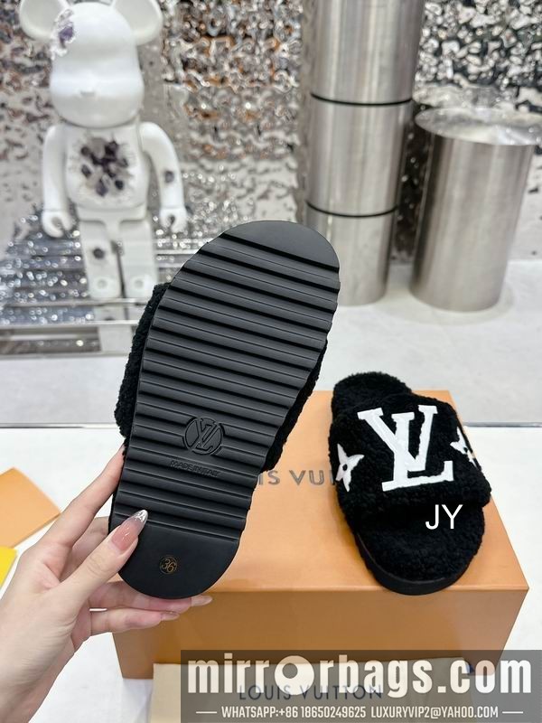 LV Replica Shoes LV sz35-40 JY0102