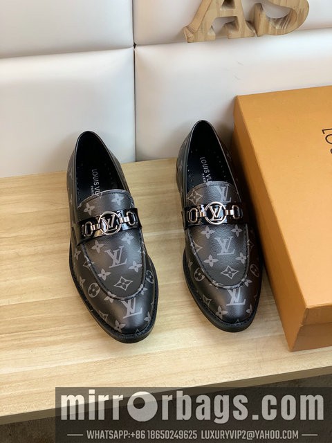 LV Replica Shoes LV SZ 38-44 22301300-1 2colors