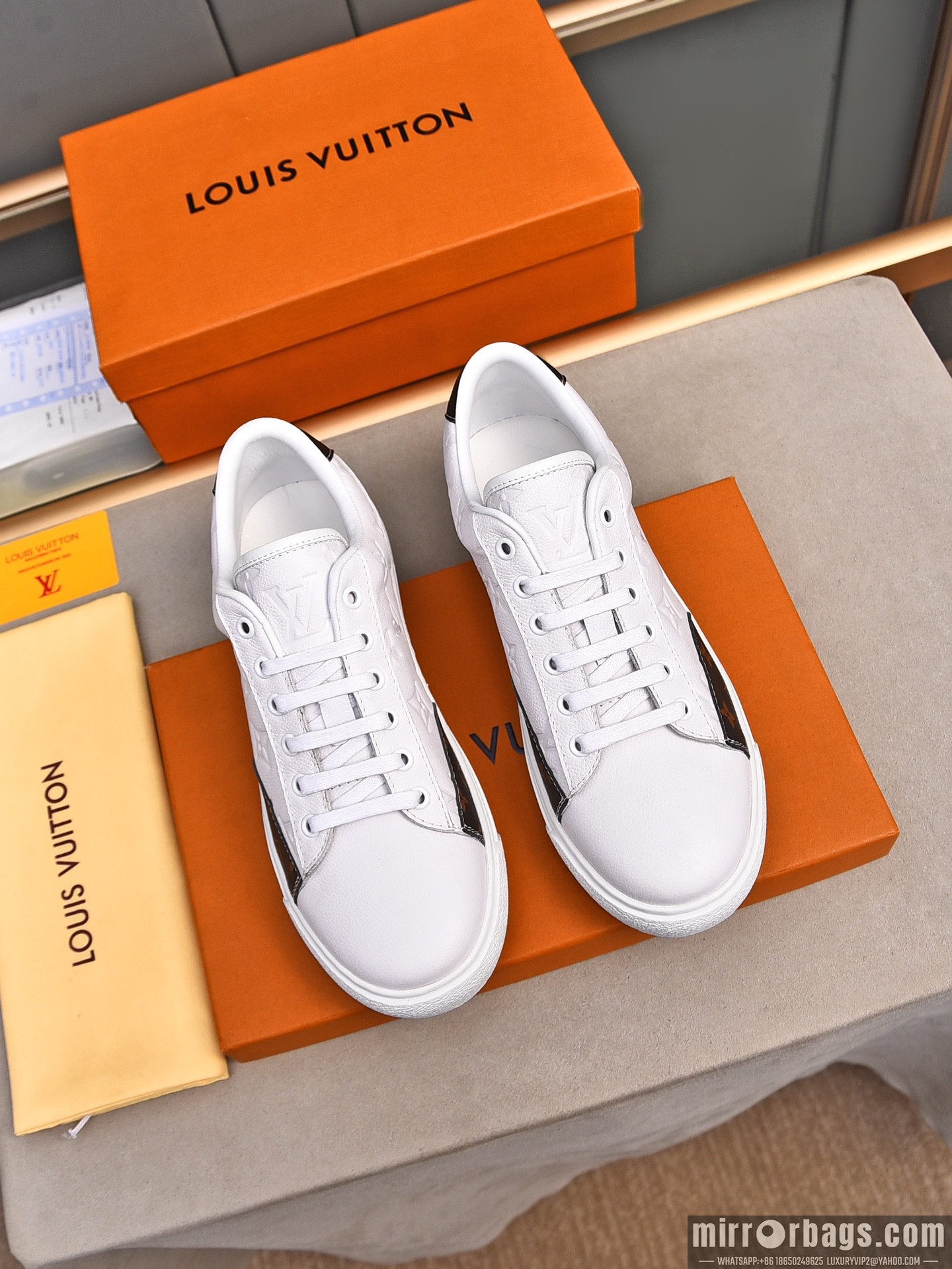 LV Replica Shoes LV sz38-44 hnh0214