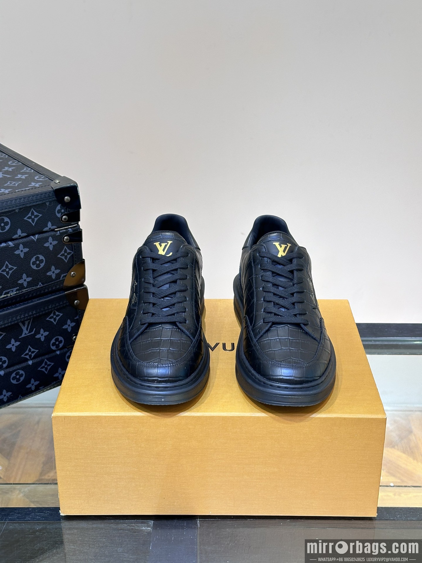 LV Replica Shoes LV sz38-44 h1105