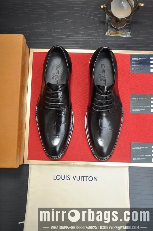 LV Replica Shoes LV sz38-45 mnf0614