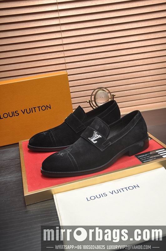 LV Replica Shoes LV sz38-45 mnf0661