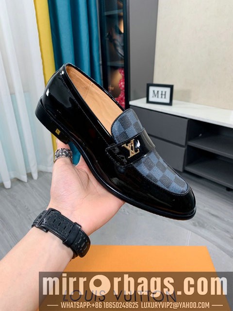 LV Replica Shoes LV SZ 38-44 22224019-20 2colors