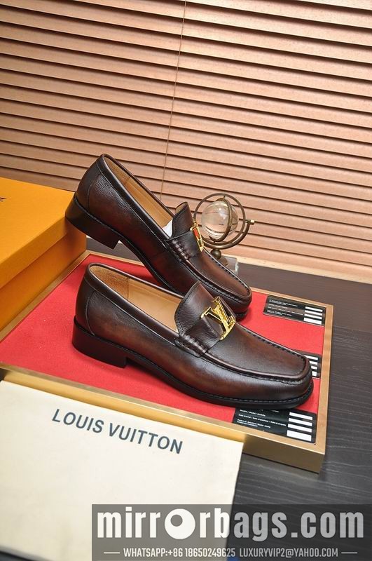 LV Replica Shoes LV sz38-45 mnf0741