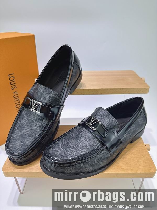 LV Replica Shoes LV sz38-45 mnf0629