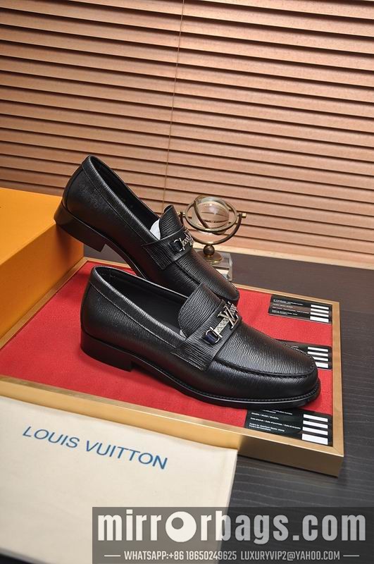 LV Replica Shoes LV sz38-45 mnf0363