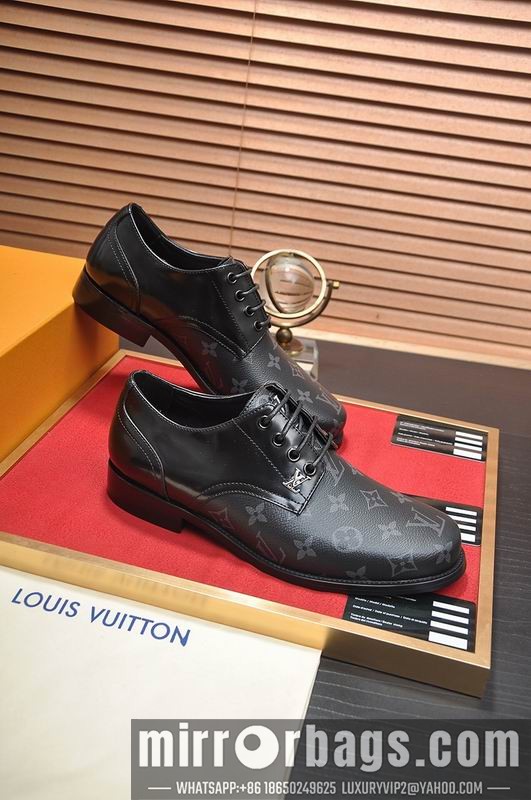 LV Replica Shoes LV sz38-45 mnf0412