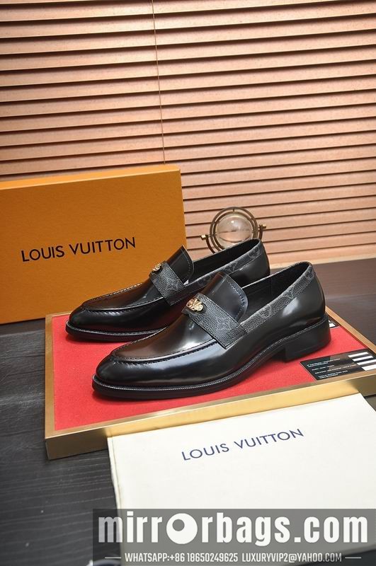 LV Replica Shoes LV sz38-45 mnf0555