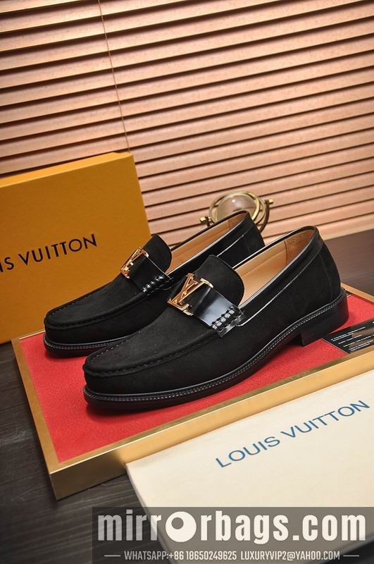 LV Replica Shoes LV sz38-45 mnf0435