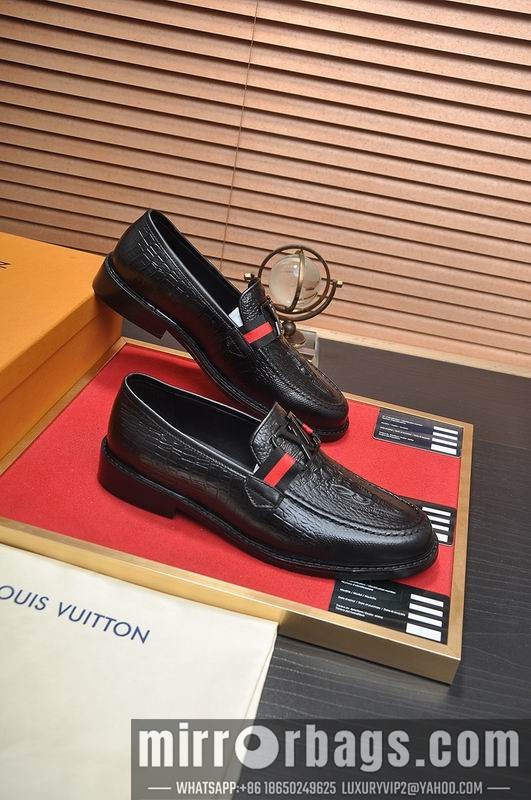 LV Replica Shoes LV sz38-45 mnf0501