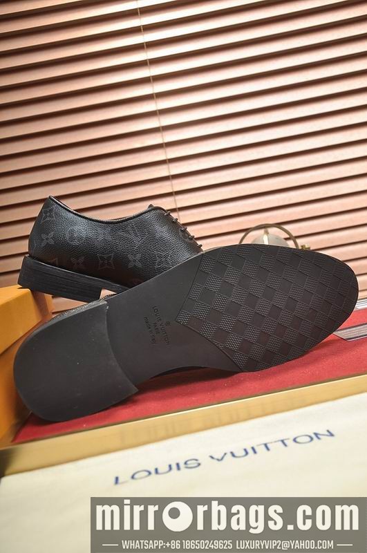 LV Replica Shoes LV sz38-45 mnf0361