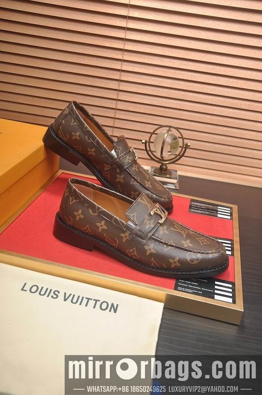 LV Replica Shoes LV sz38-45 mnf0414