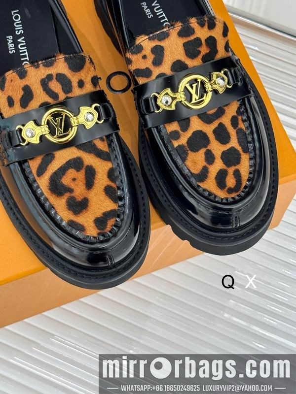 LV Replica Shoes LV sz35-40 JX0201