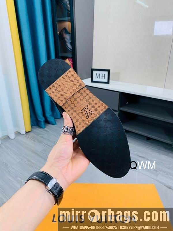 LV Replica Shoes LV colour sz38-45 WM0912