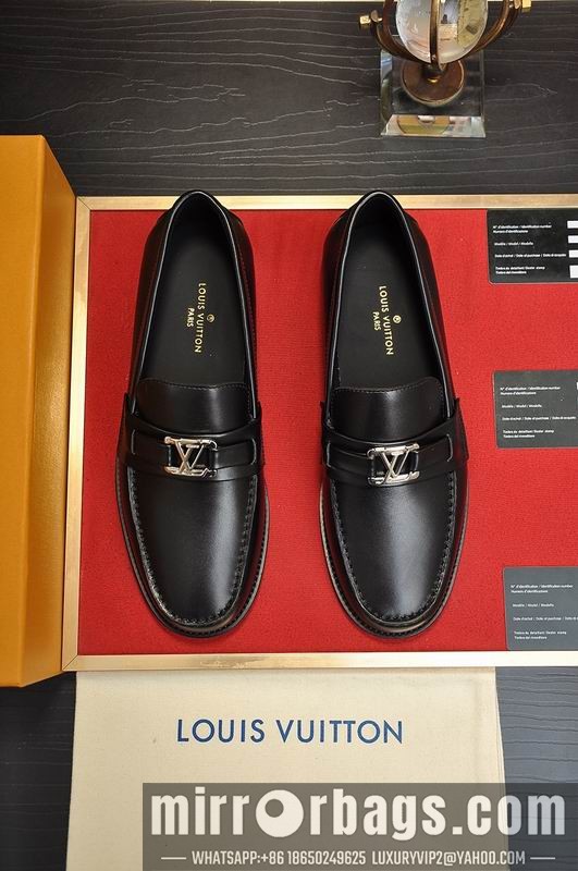 LV Replica ShoesLV sz38-45 mnf0324