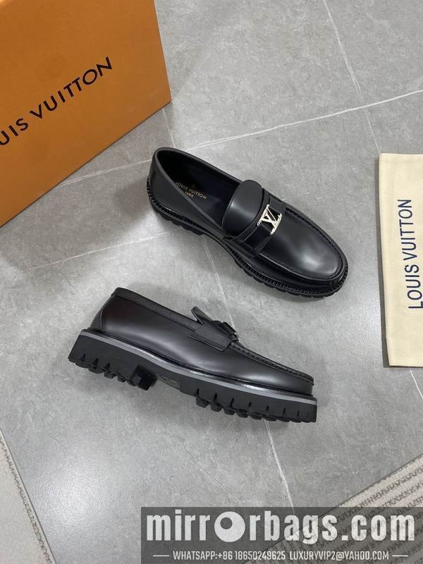 LV Replica Shoes LV sz38-45 mnf0156