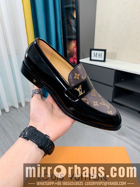 LV Replica Shoes LV SZ 38-44 22224017-8 2colors