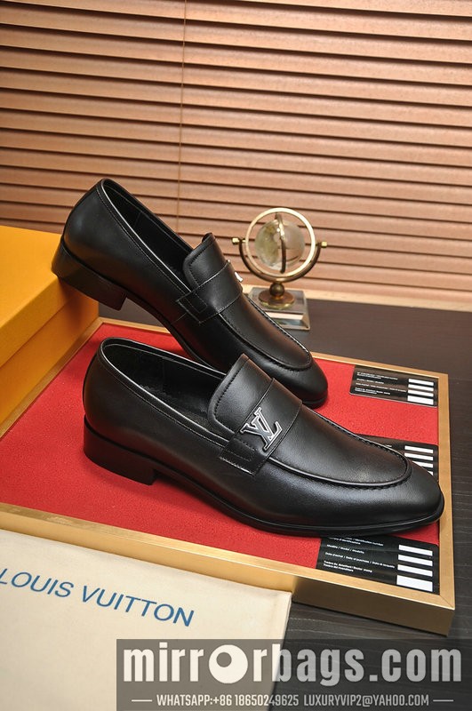 LV Replica Shoes22521244 SZ 38-44