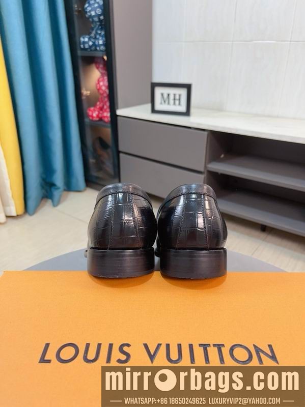 LV Replica Shoes LV sz38-44 mnf0537