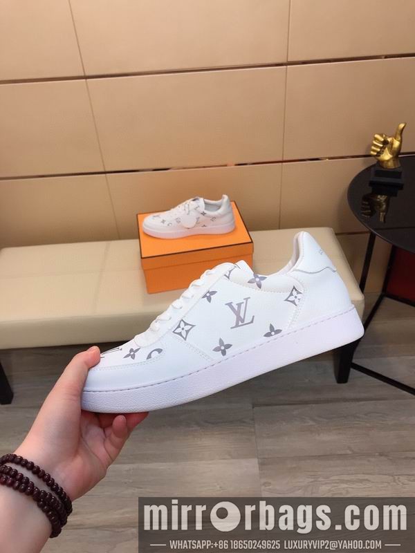 LV Replica Shoes LV sz38-44 mnf0308